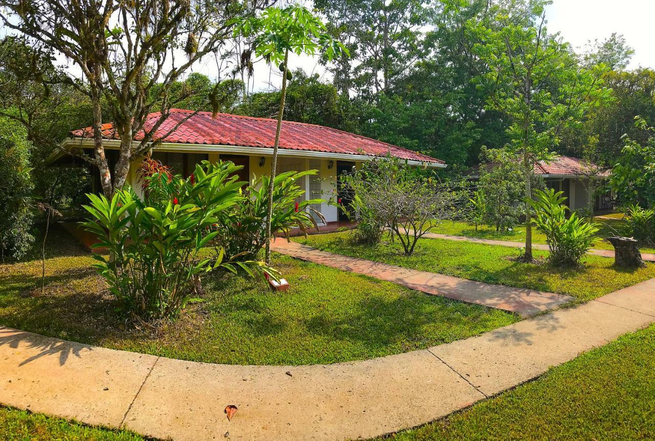 Hotel De Campo Caño Negro エクステリア 写真